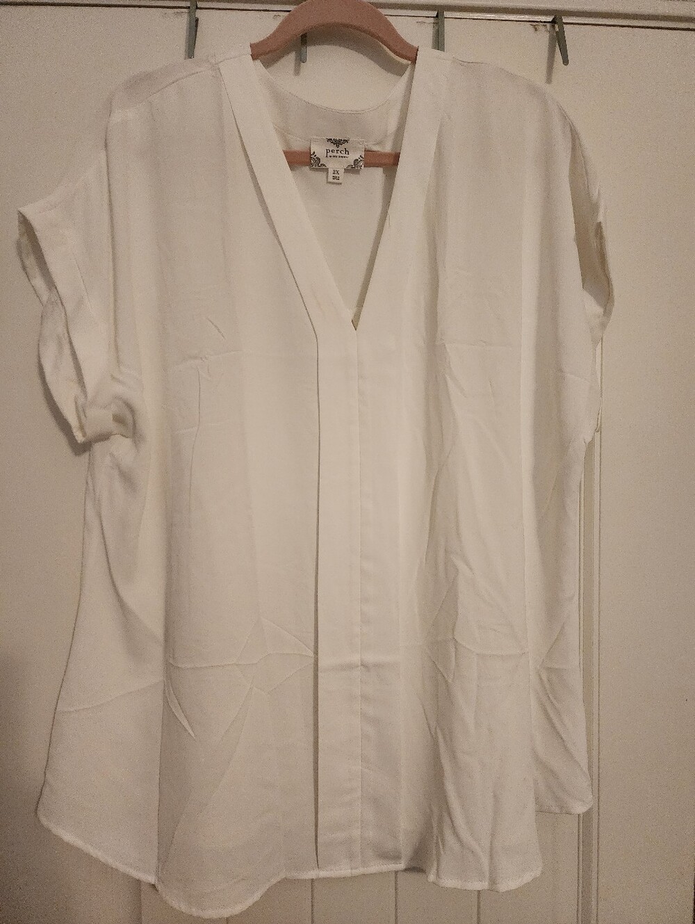 Perch Blu Pepper White V-Neck Cuffed Cap Sleeve Blouse NWOT 2X Capsule Basic
